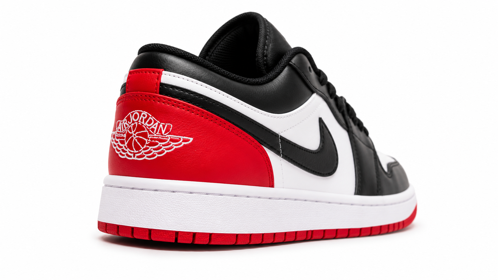 NIKE AIR JORDAN 1