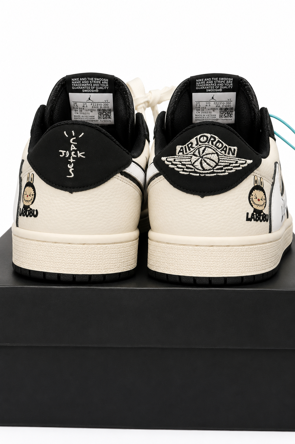 NIKE JORDAN 1 LOW LABUBU BLACK/WHITE