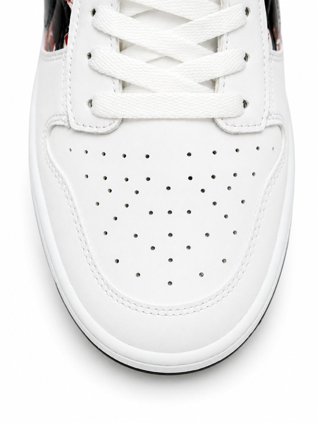 NIKE Urban Anime Low- White/Black Limited Edition🔥