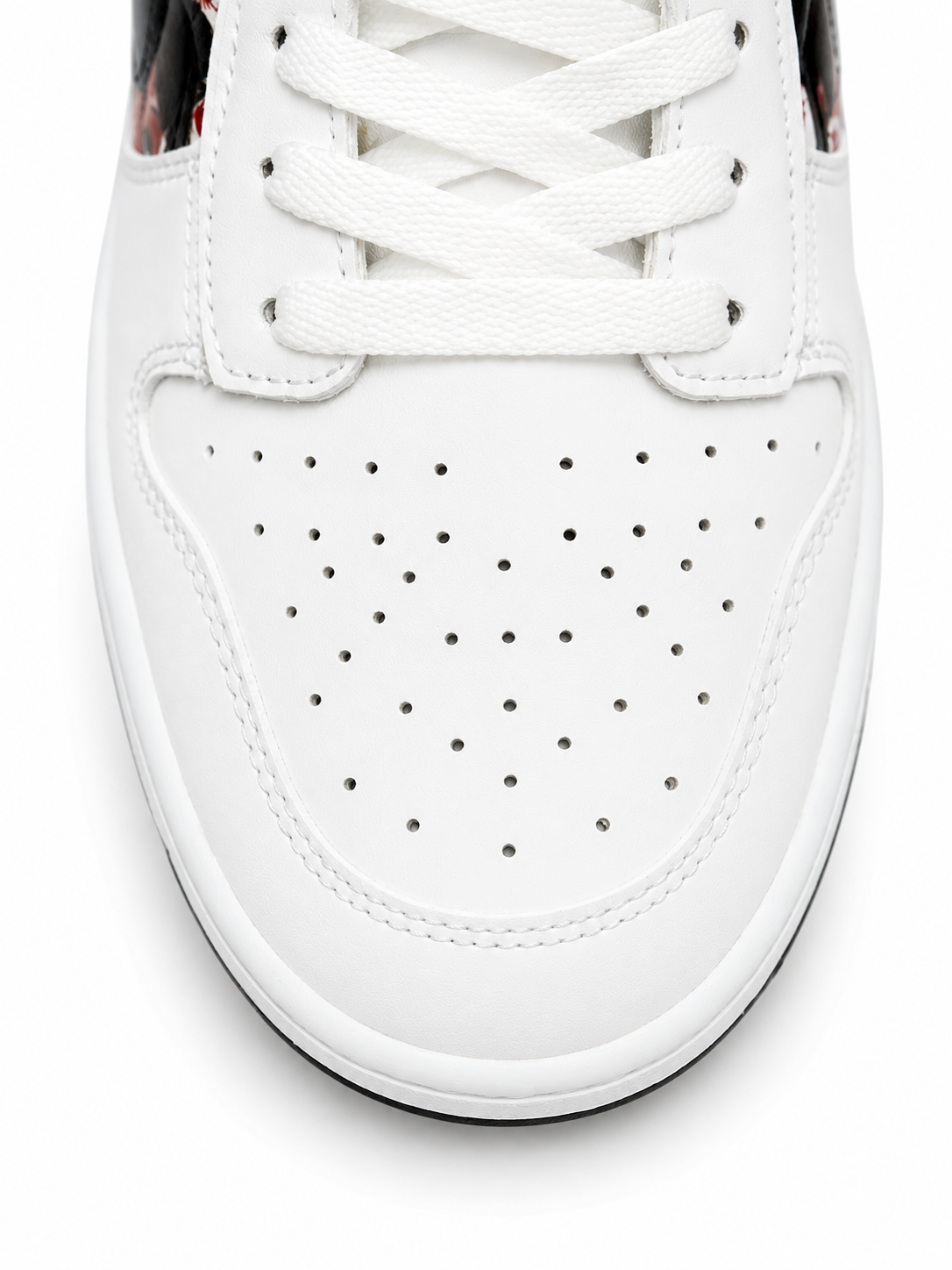 NIKE Urban Anime Low- White/Black Limited Edition🔥
